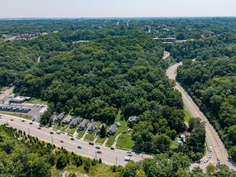 2024 Sunset Avenue, Cincinnati, OH 45238 Photo 4