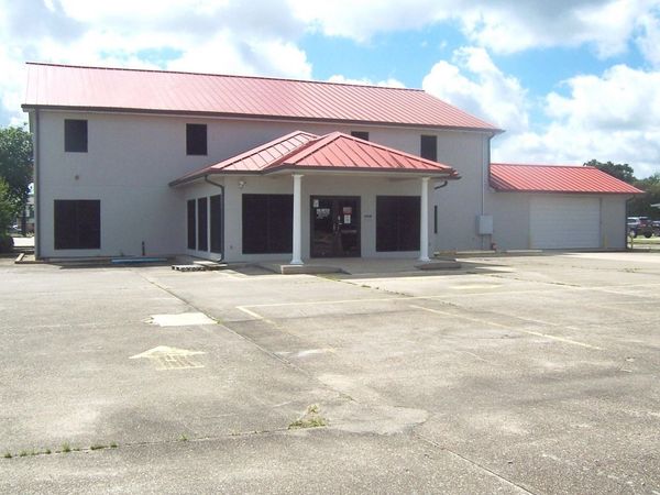 1043 West Tunnel Boulevard, Houma, LA 70360