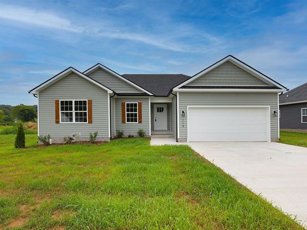 113 Madeline Court, Russellville, KY 42276