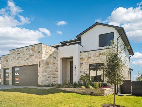 5903 Moondust LN, Austin, TX 78730