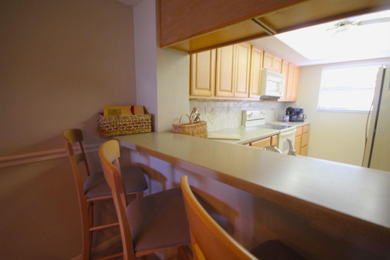 1255 Dockside Place, Unit 211, Sarasota, FL 34242 Photo