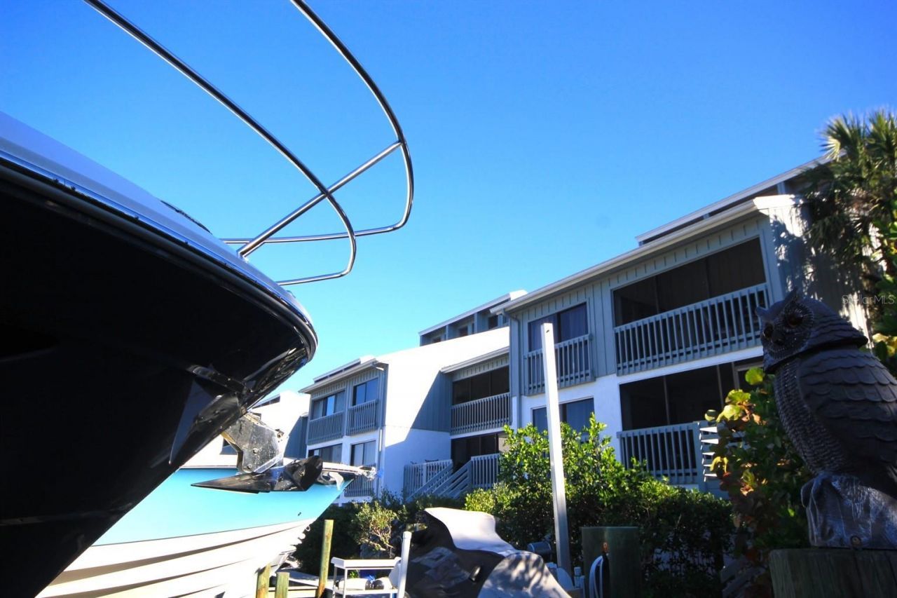 1255 Dockside Place, Unit 211, Sarasota, FL 34242 Photo