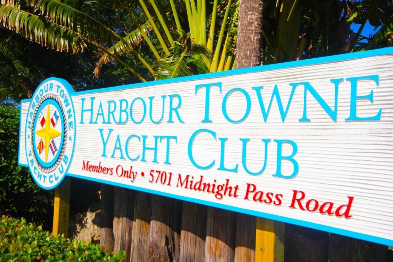 1255 Dockside Place, Unit 211, Sarasota, FL 34242 Photo