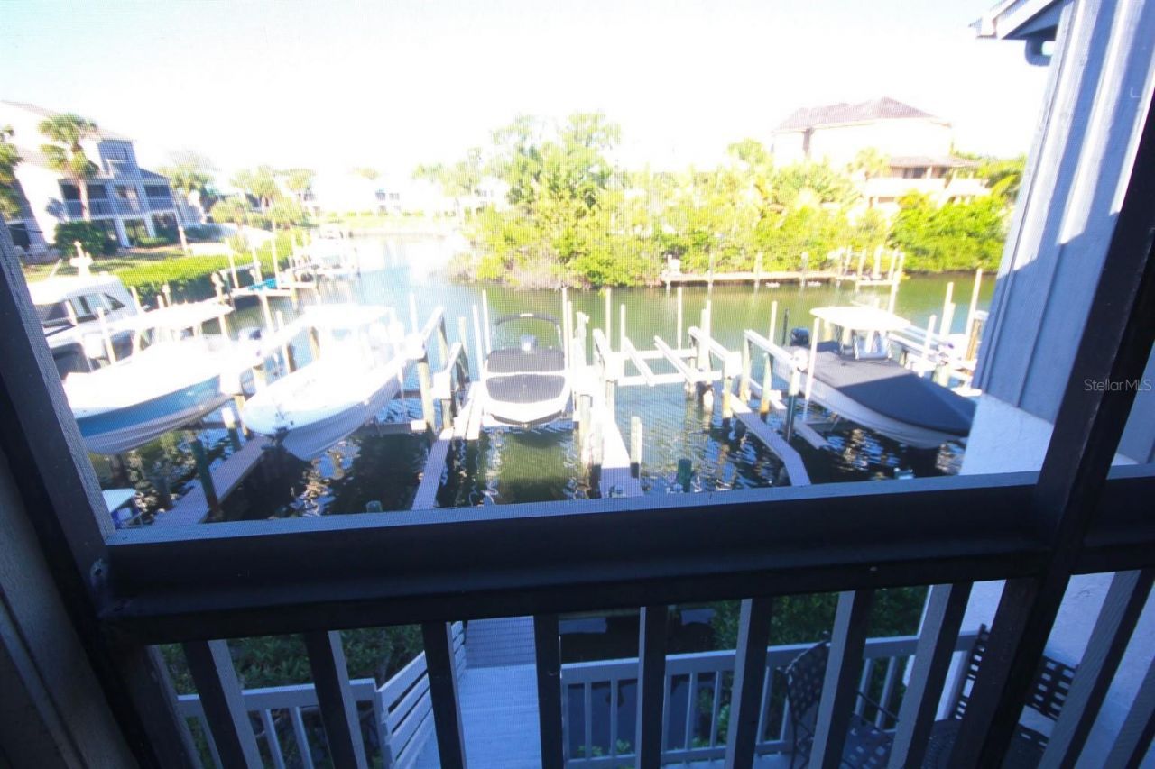 1255 Dockside Place, Unit 211, Sarasota, FL 34242 Photo