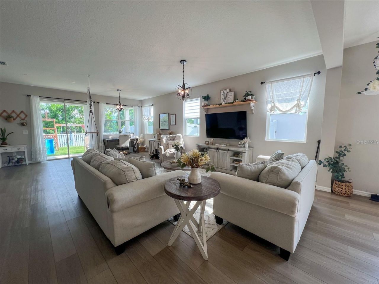 3567 74th Avenue Circle E, Sarasota, FL 34243 Photo