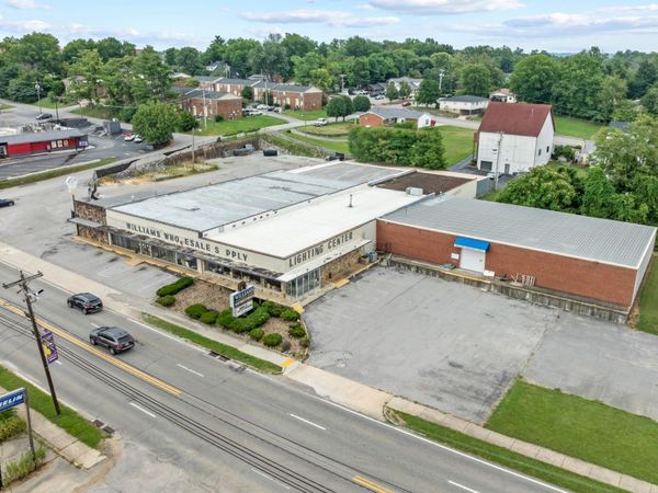 250 Jefferson Ave S, Cookeville, TN 38501