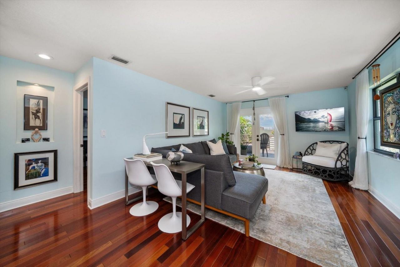 1875 Sunrise Boulevard, Clearwater, FL 33760 Photo