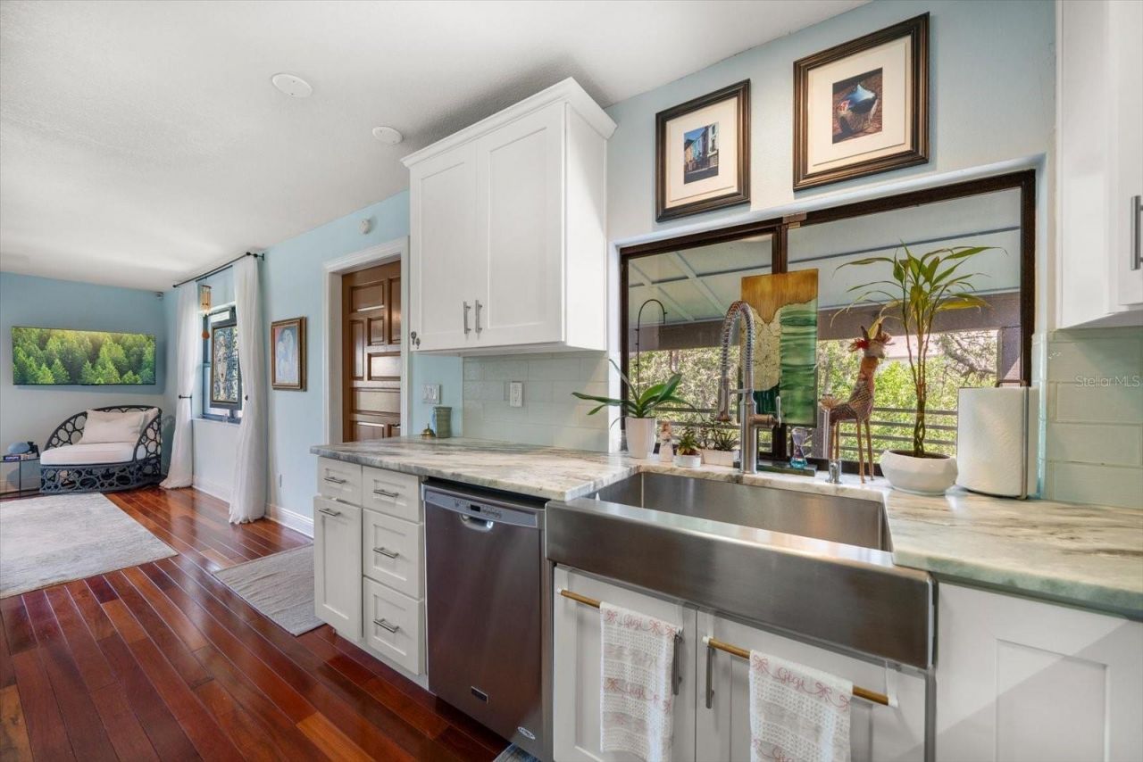 1875 Sunrise Boulevard, Clearwater, FL 33760 Photo