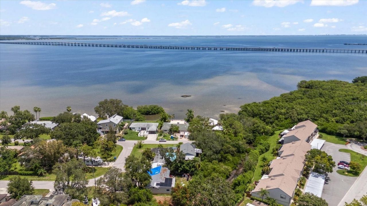 1875 Sunrise Boulevard, Clearwater, FL 33760 Photo