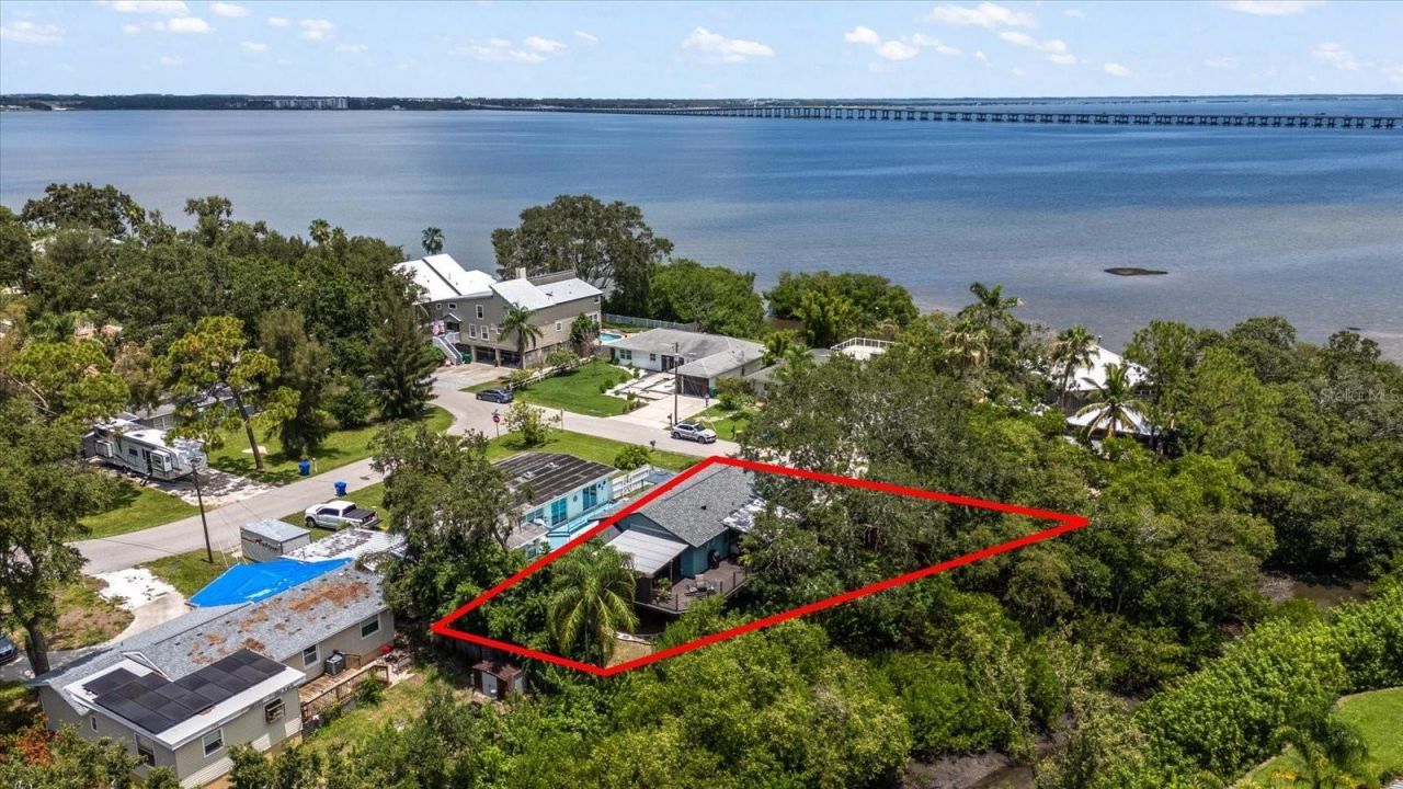 1875 Sunrise Boulevard, Clearwater, FL 33760 Photo