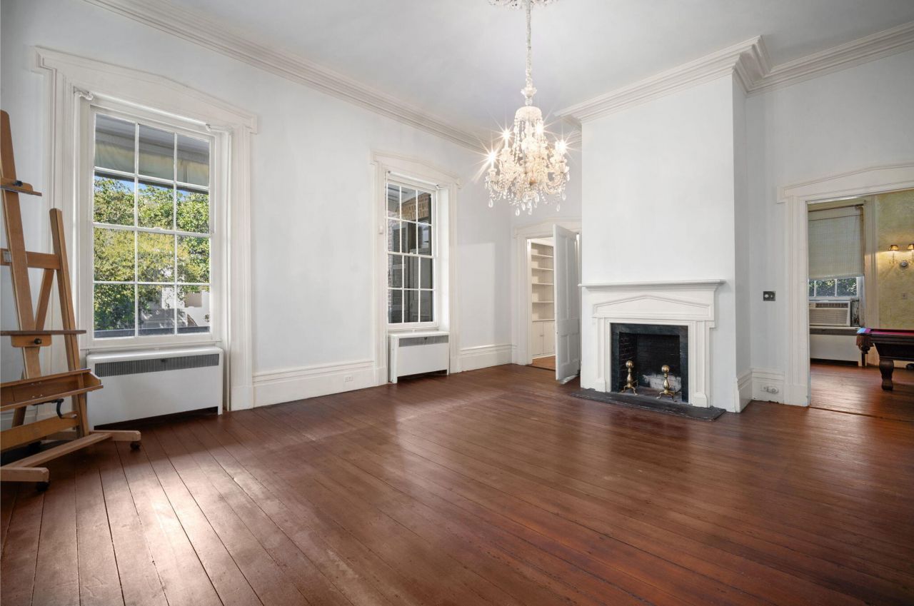 604 Pinckney Street Photo 12