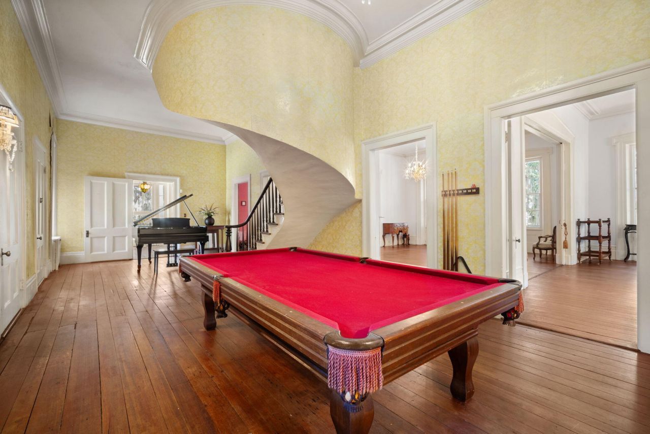 604 Pinckney Street Photo 19