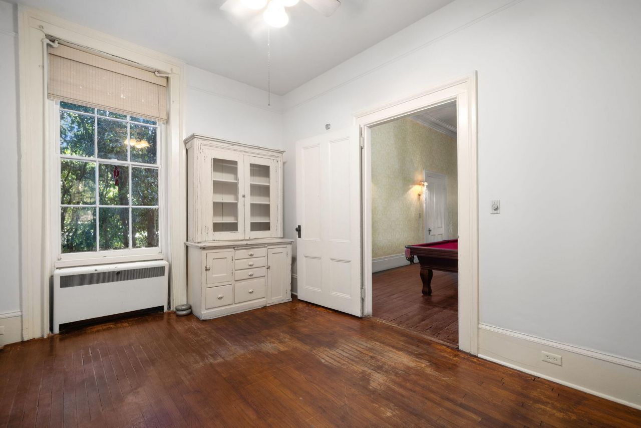 604 Pinckney Street Photo 21