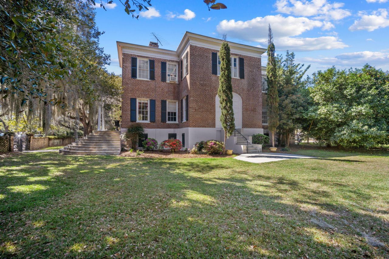 604 Pinckney Street Photo 22