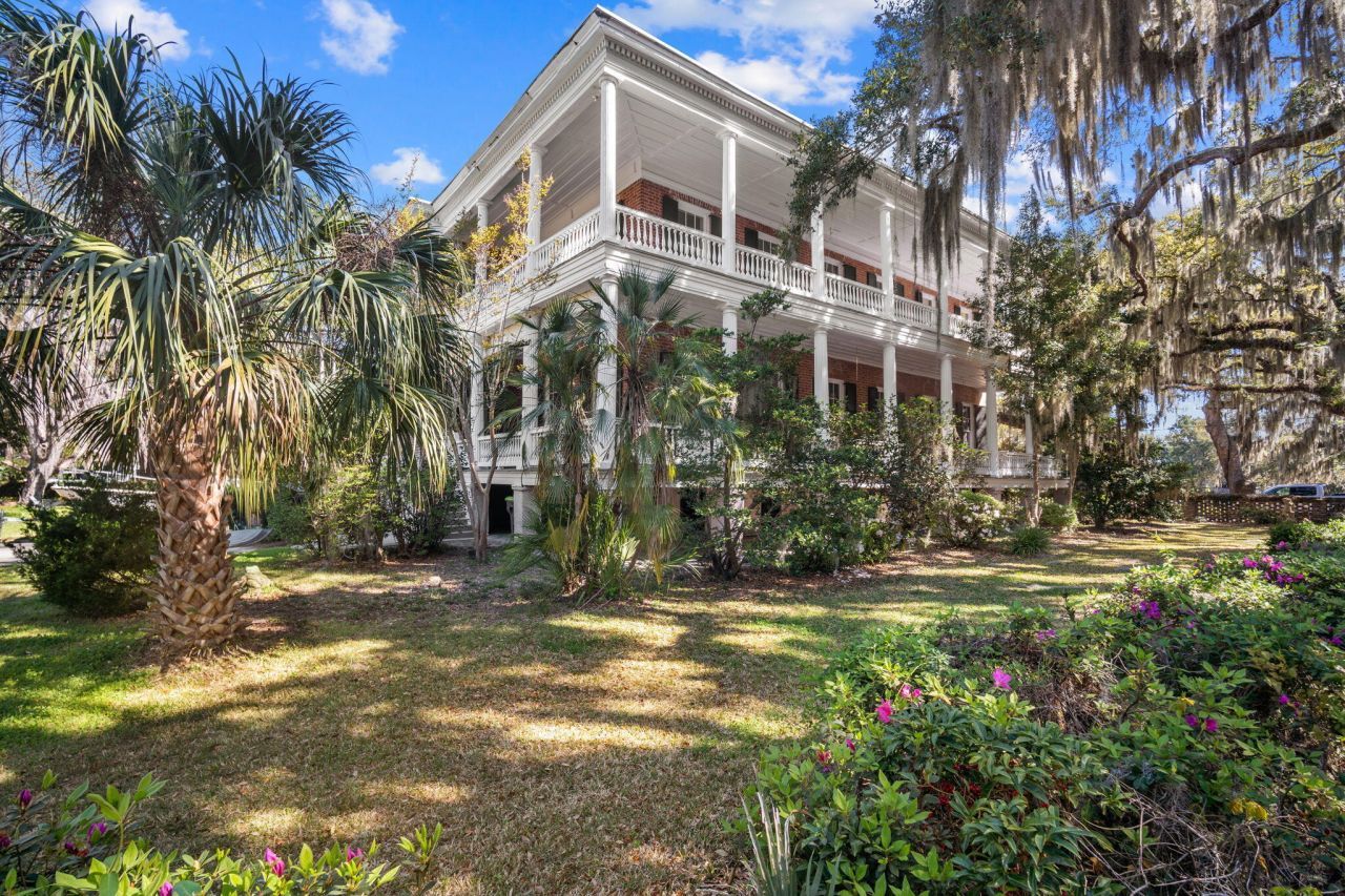 604 Pinckney Street Photo 30