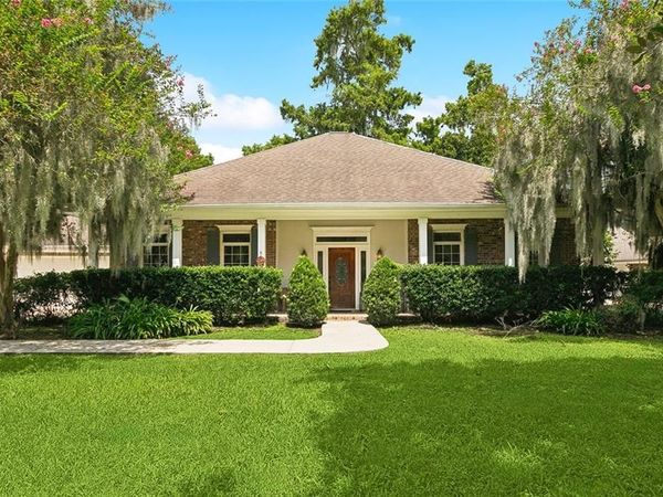 55 BELLE GROVE Drive, Destrehan, LA 70047