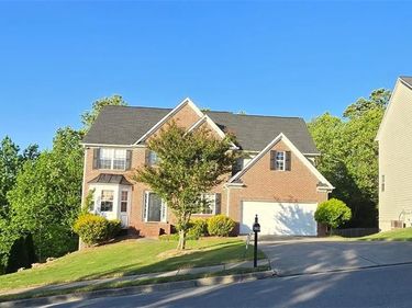 3811 Roxfield Drive, Buford, GA 30518