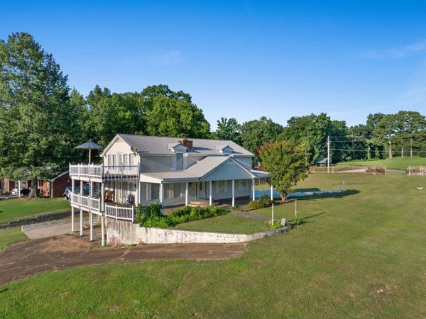 336 Dabney Ln, Rogersville, AL