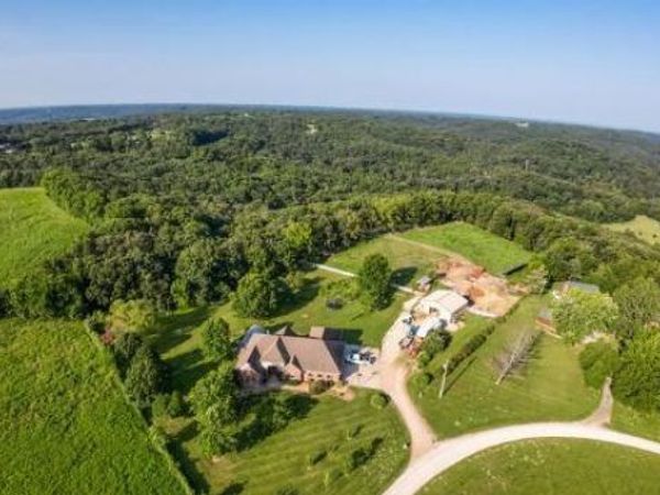 1483 Cedar Ridge Drive, Hermann, MO 65041