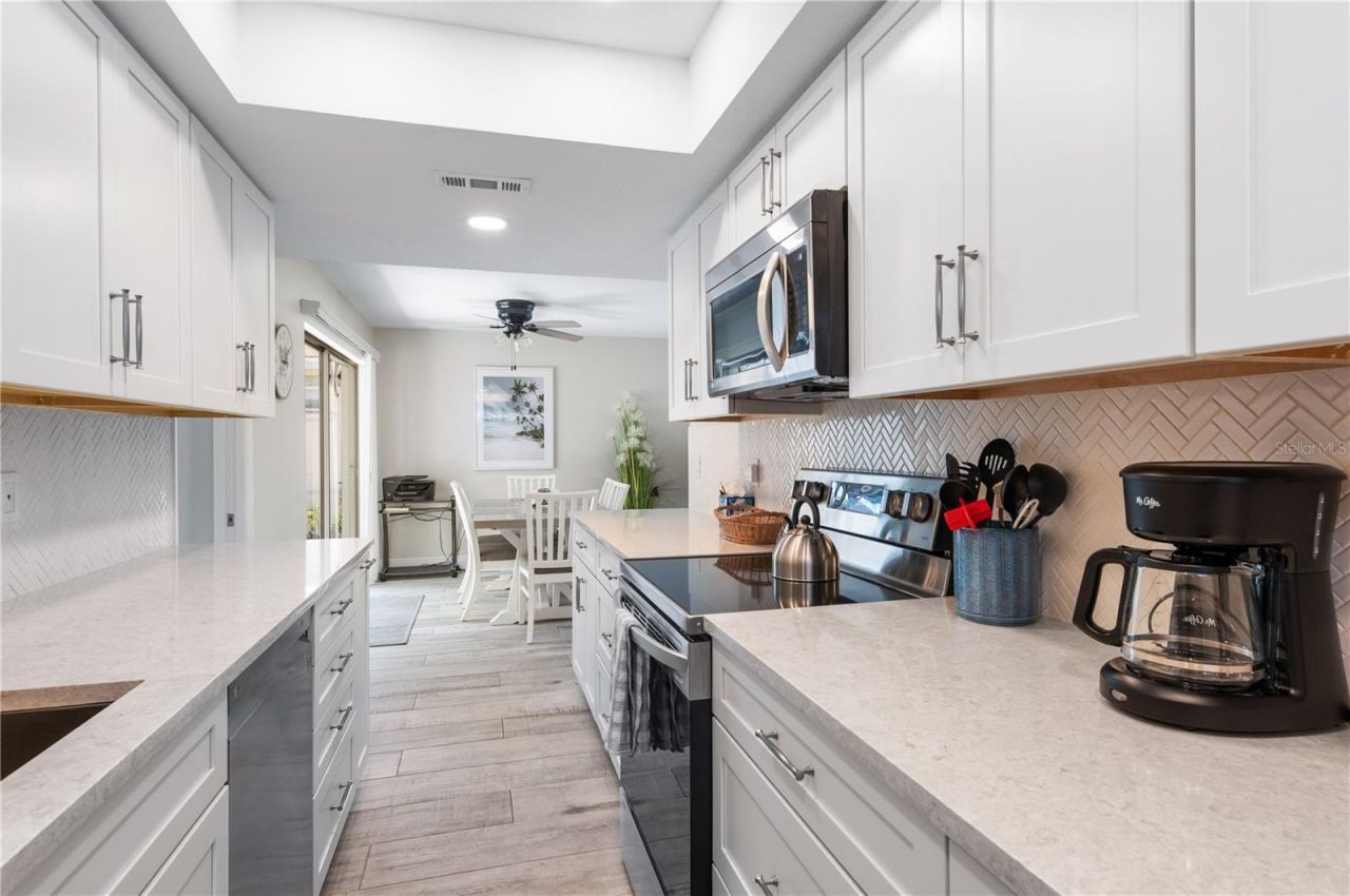 6005 Midnight Pass Road, Unit S4, Sarasota, FL 34242 Photo