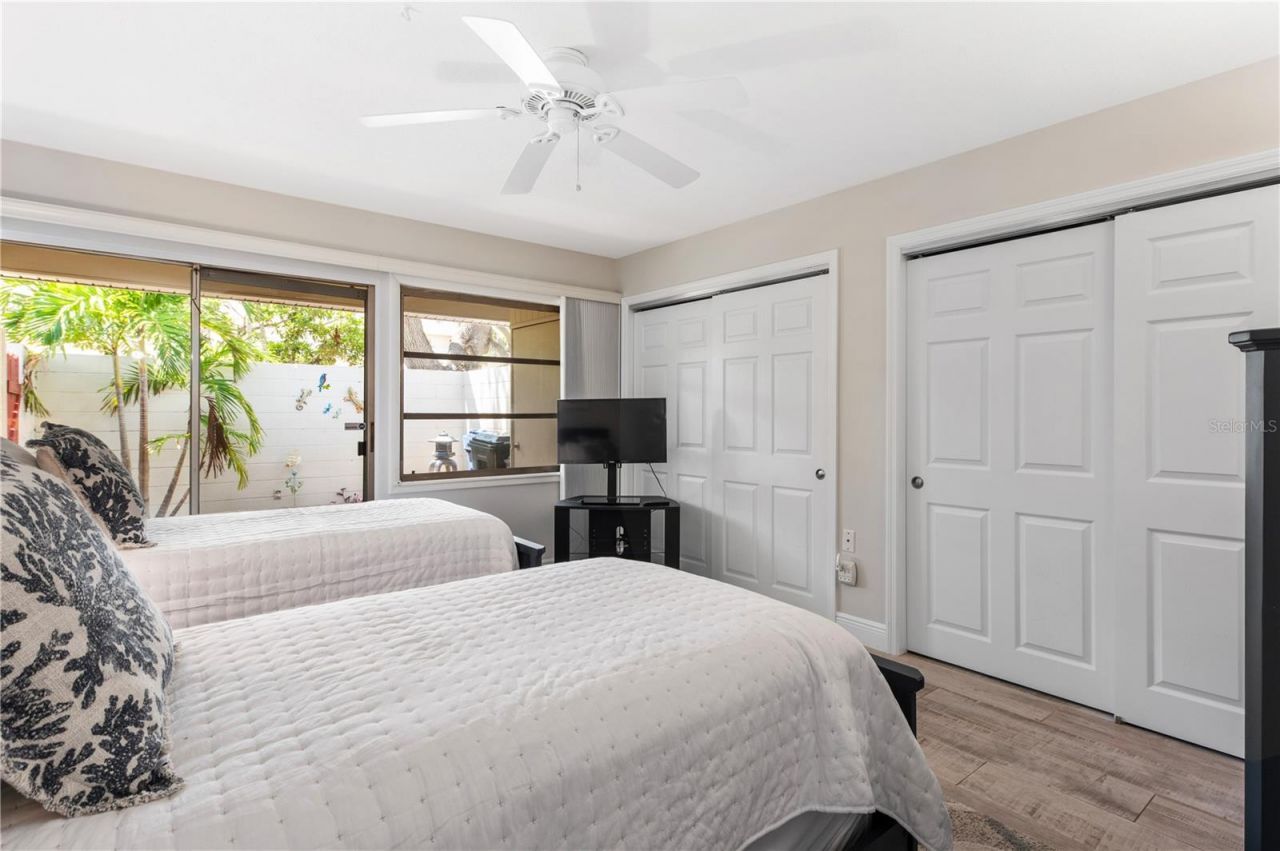 6005 Midnight Pass Road, Unit S4, Sarasota, FL 34242 Photo