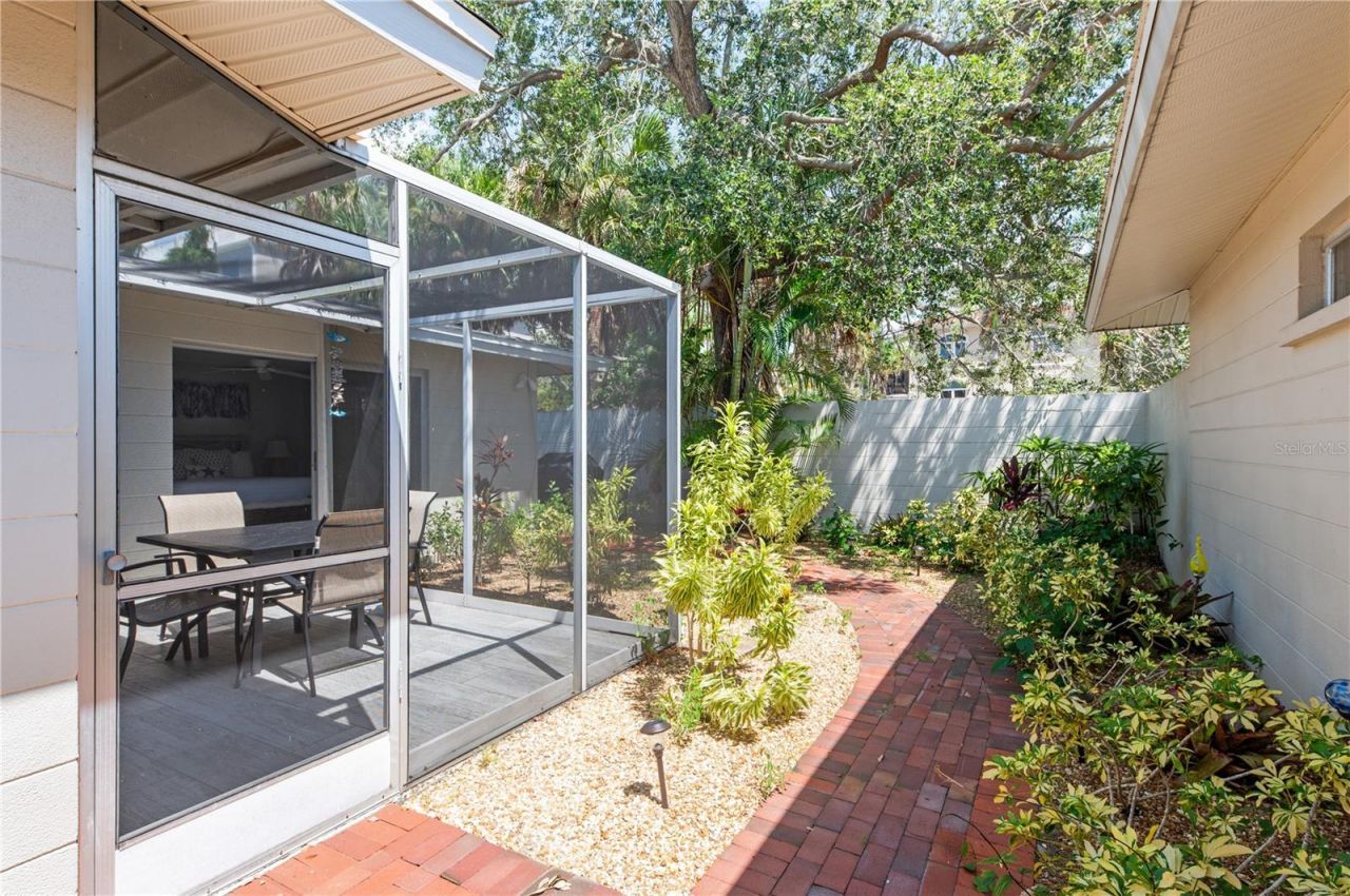 6005 Midnight Pass Road, Unit S4, Sarasota, FL 34242 Photo