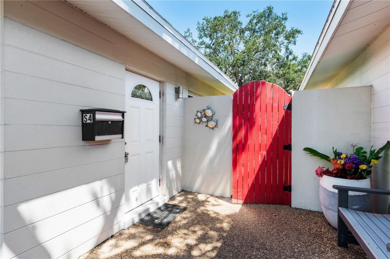 6005 Midnight Pass Road, Unit S4, Sarasota, FL 34242 Photo