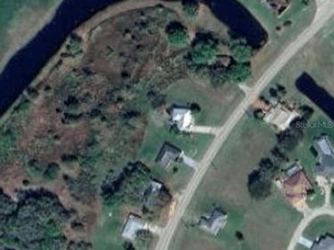 520 FOXHALL CIRCLE, SEBRING, FL 33876