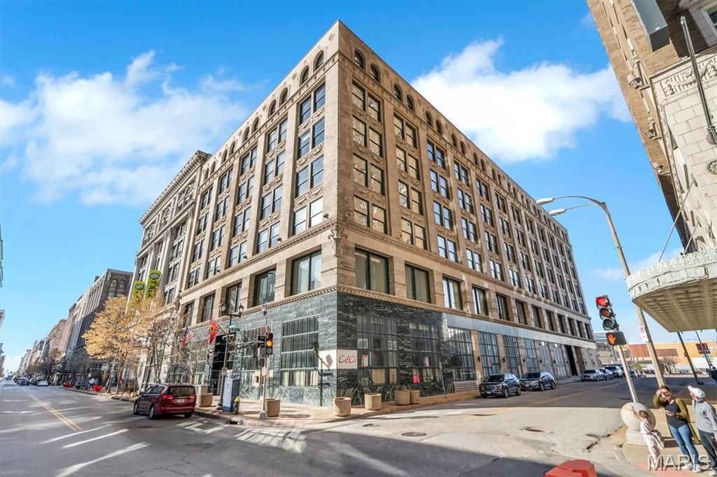 901 Washington Avenue, Unit 201, Saint Louis, MO 63101 Main Photo