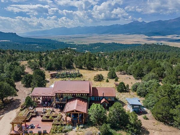 325 McMurtrie Rd, Westcliffe, CO 81252