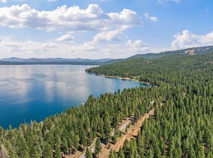 2865 Highway 147, Lake Almanor, CA 96137 Photo