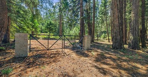 2865 Highway 147, Lake Almanor, CA 96137 Photo
