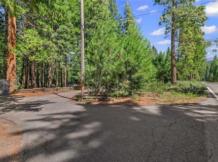 2865 Highway 147, Lake Almanor, CA 96137 Photo