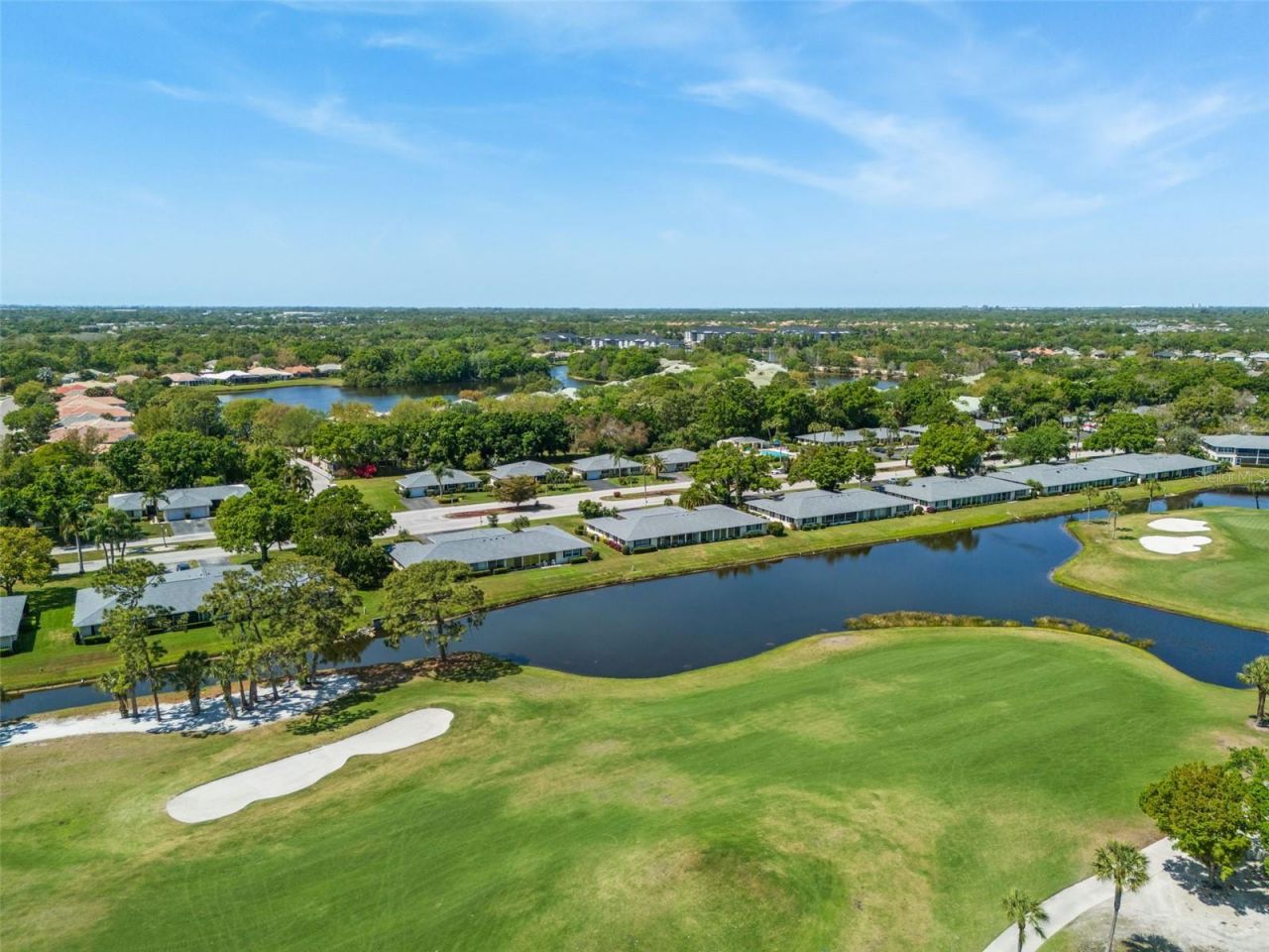 7082 W Country Club Drive N, Unit 7082, Sarasota, FL 34243 Photo