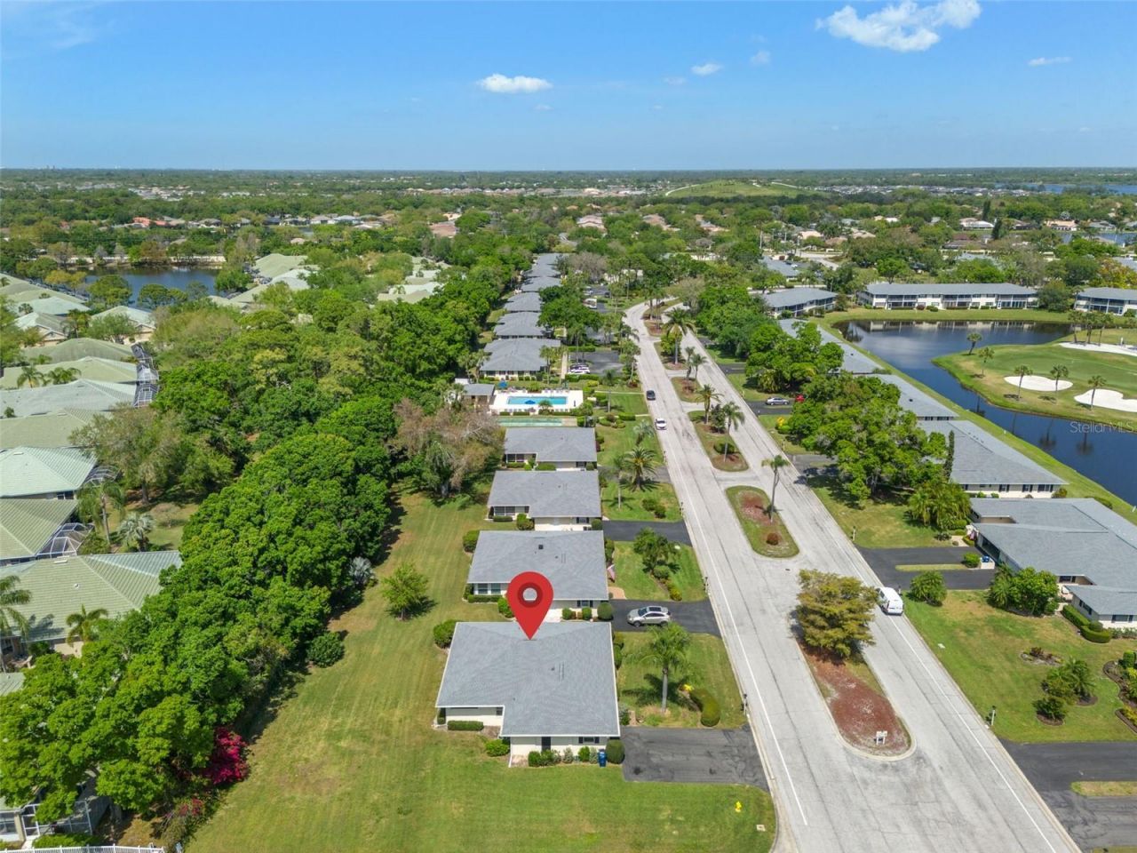 7082 W Country Club Drive N, Unit 7082, Sarasota, FL 34243 Photo