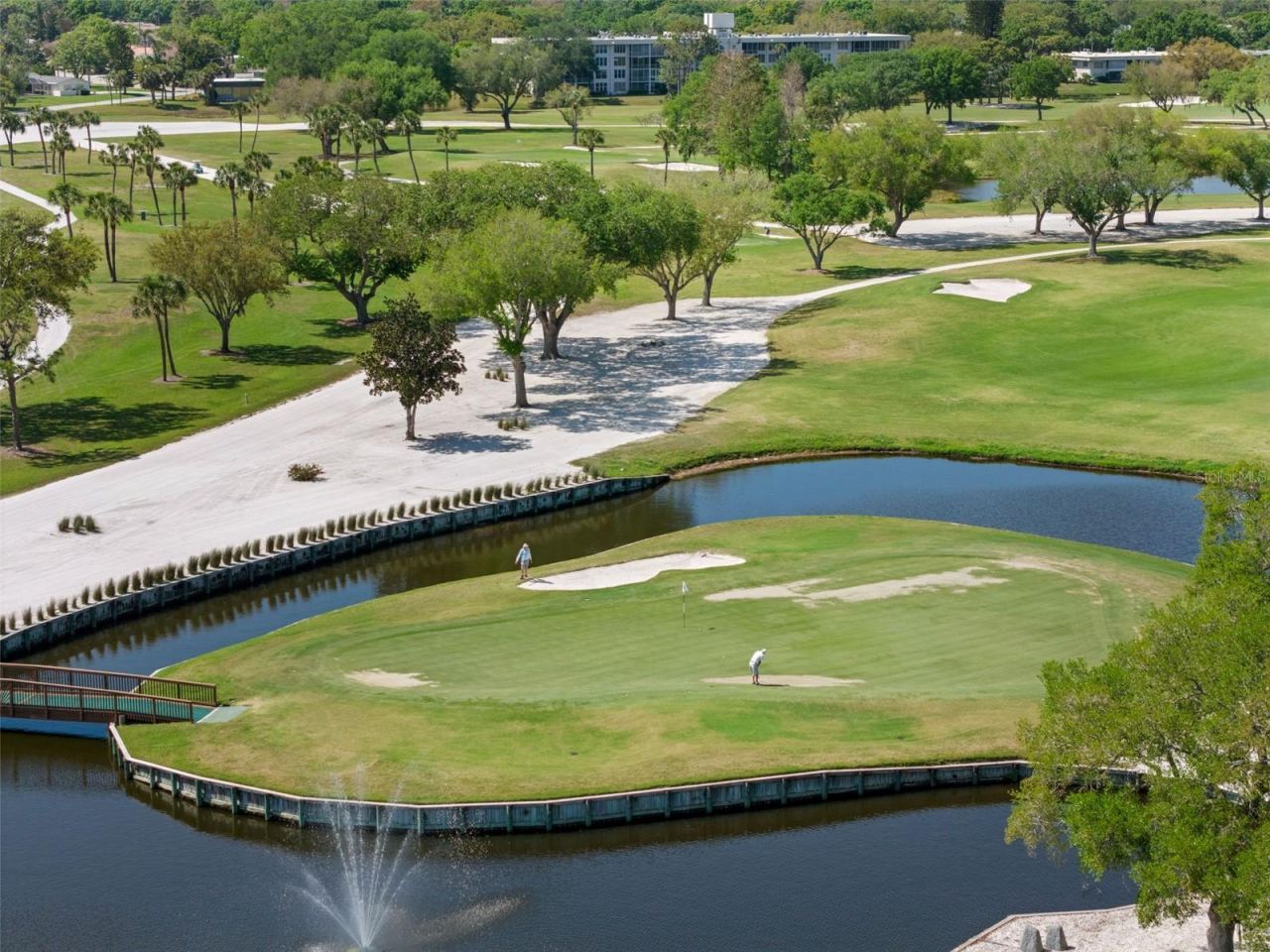 7082 W Country Club Drive N, Unit 7082, Sarasota, FL 34243 Photo