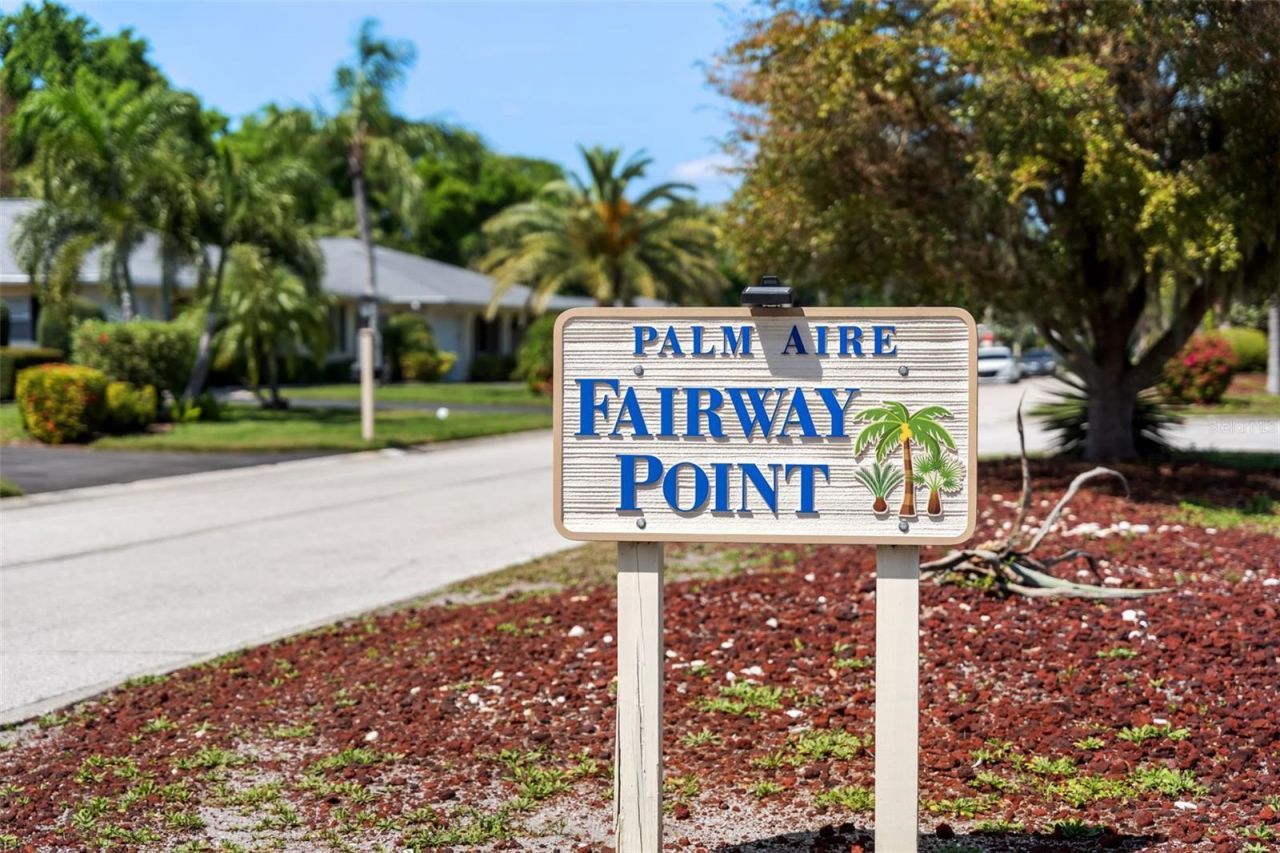 7082 W Country Club Drive N, Unit 7082, Sarasota, FL 34243 Photo