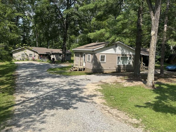 9425/9437 Co Rd 487, Atlanta, MI 49709