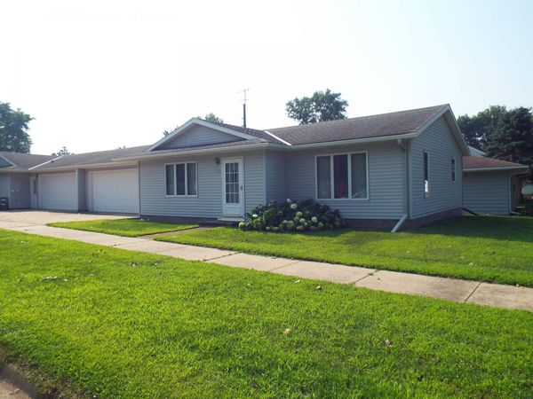 303 7th Street, Sibley, IA 51249