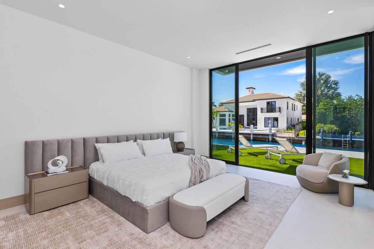 541 Golden Harbour Drive, Boca Raton, FL 33432 Photo