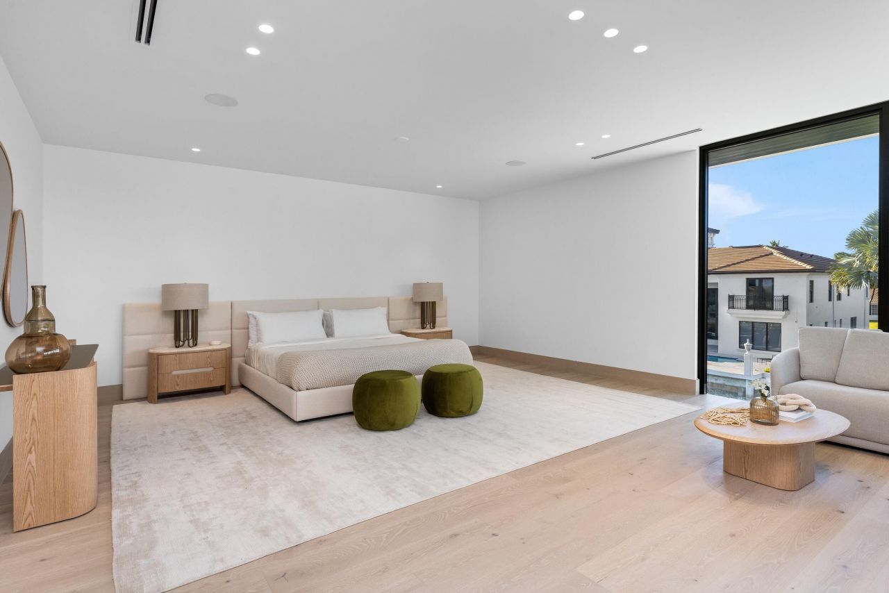 541 Golden Harbour Drive, Boca Raton, FL 33432 Photo