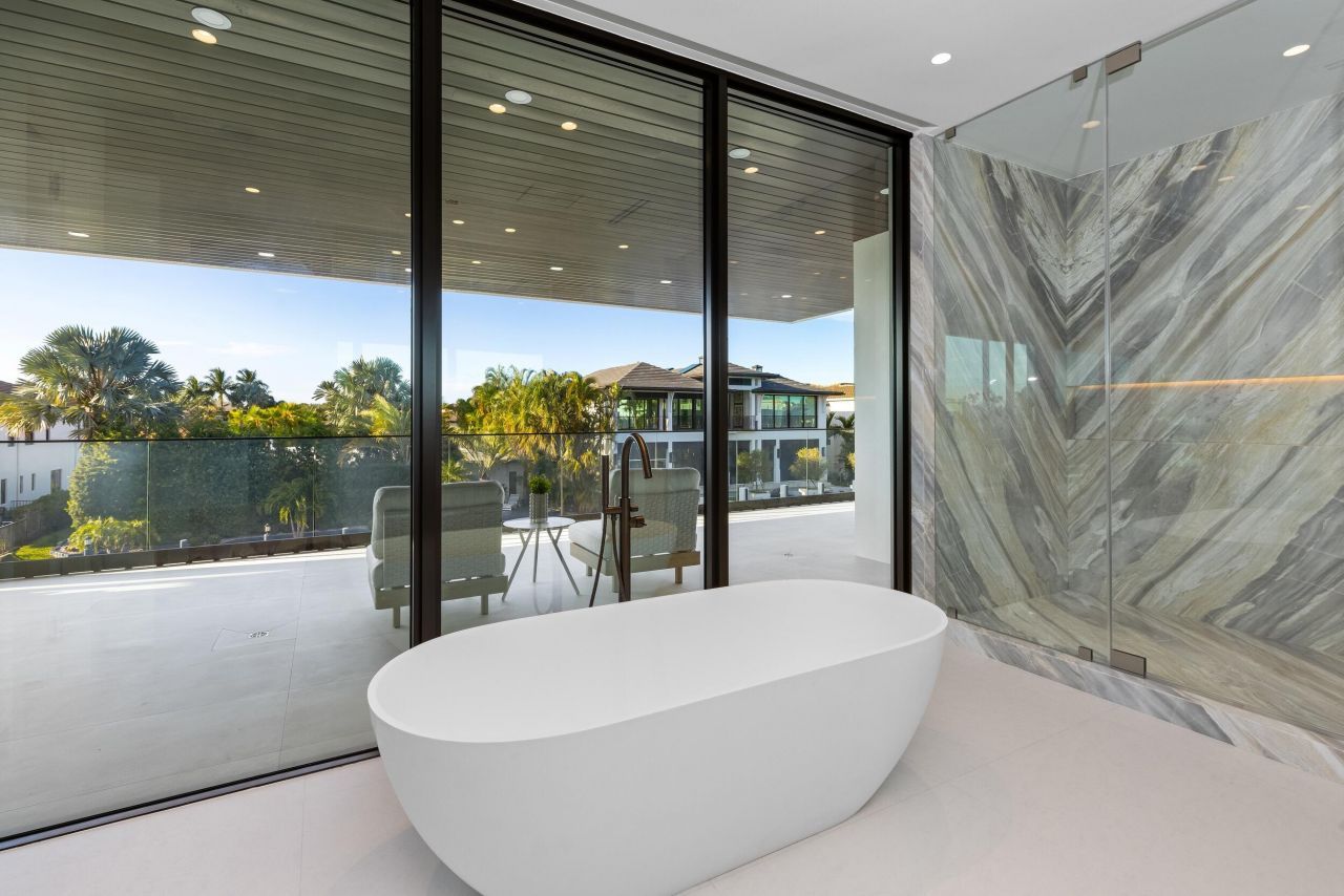 541 Golden Harbour Drive, Boca Raton, FL 33432 Photo