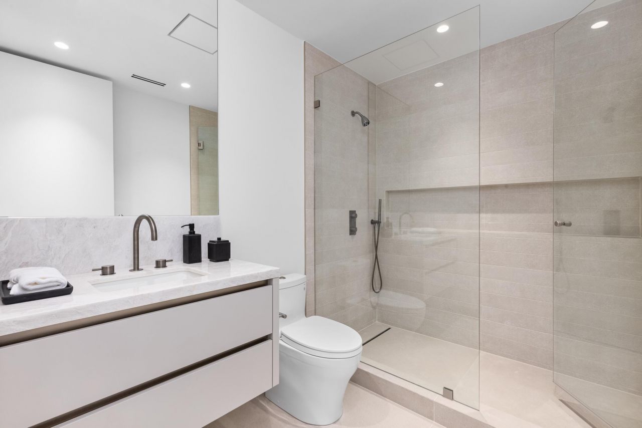 541 Golden Harbour Drive, Boca Raton, FL 33432 Photo