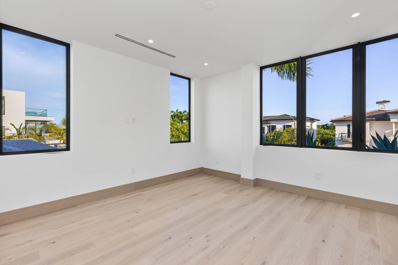 541 Golden Harbour Drive, Boca Raton, FL 33432 Photo