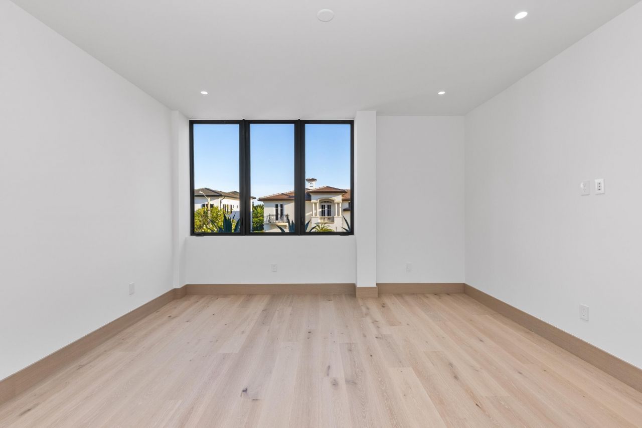 541 Golden Harbour Drive, Boca Raton, FL 33432 Photo