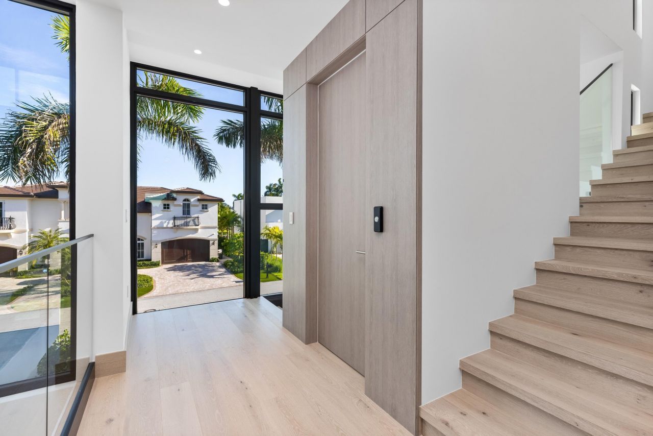 541 Golden Harbour Drive, Boca Raton, FL 33432 Photo