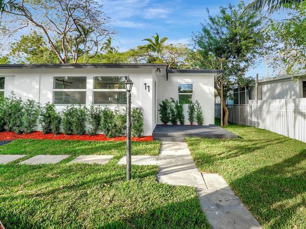 11 NW 117th Street, Miami, FL 33168