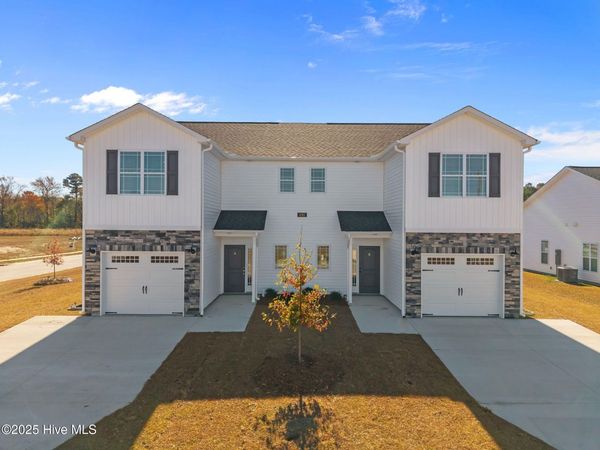 4301 Laurel Ridge Drive, Unit B, Greenville, NC 27834