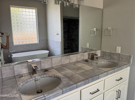 2511 Simons Court, Carson City, NV 89703 Photo