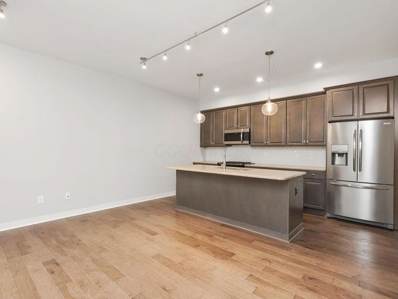 101 N 6th Street, Unit G53, Columbus, OH 43215 Photo 8